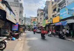 Gấp bán hạ 2 tỉ cho nhà mô hình chdv với 21 phòng. Vị trí đắc địa gần khu các đại học. Hoạt động hq... Bán nhà riêng tại Thạnh Mỹ Tây, Hồ Chí Minh 12