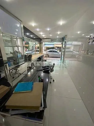 KD SẦM UẤT ĐƯỜNG  HUỲNH VĂN BÁNH - P. CẦU KIỆU - PHÚ NHUẬN - 4LẦU... Bán nhà mặt phố tại Cầu Kiệu, Hồ Chí Minh 01