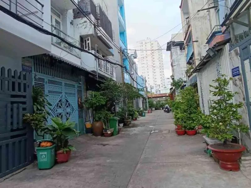 Bán nhà riêng 3 tầng tại An Dương Vương, Bình Tân, xe hơi đỗ cửa, dt 4x12m giá 6,2 tỷ... Bán nhà riêng tại Bình Trị Đông, Hồ Chí Minh 01