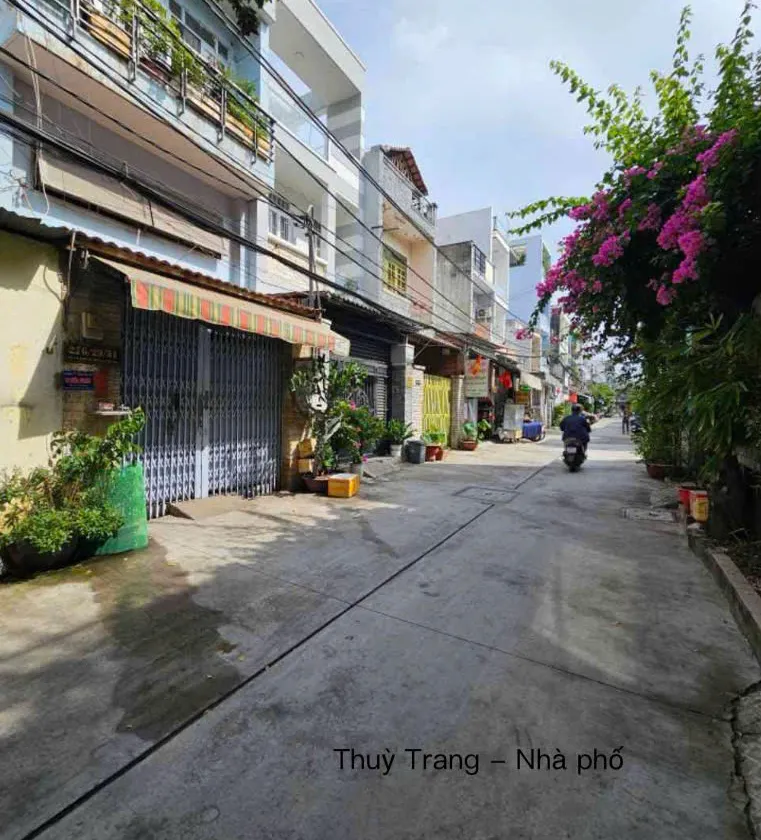 Bán Đất Tặng Nhà Nát Mã Lò (276/) – 2 MẶT HẺM TRƯỚC SAU – Hẻm Nhựa 6M Ô Tô Tránh – 100m² – 6.x tỷ... Bán nhà riêng tại Bình Trị Đông, Hồ Chí Minh 01