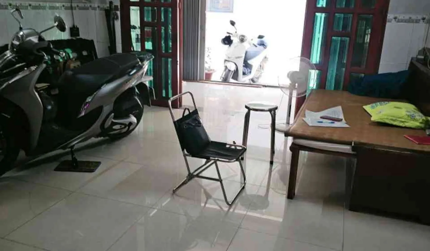 Nhà đẹp mặt tiền Lê Lăng, nở hậu, giá tốt... Bán nhà riêng tại Phú Thọ Hòa, Hồ Chí Minh 01