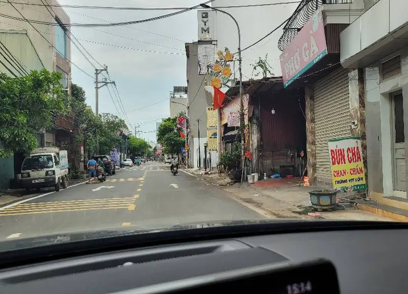 Cơ hội hiếm có sở hữu nhà mặt phố rộng 140m2 giá tốt sát Vin Bắc Hồng... Bán nhà mặt phố tại Phúc Thịnh, Hà Nội 01