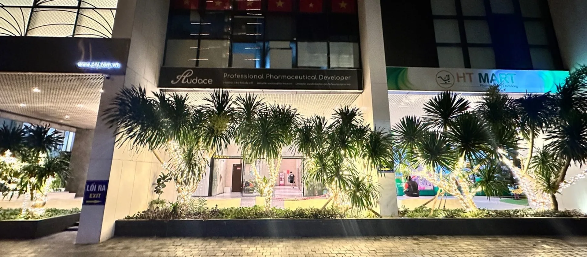 Căn hộ 2 phòng ngủ tại phường Cầu Giấy, Hà Nội, thiết kế hiện đại và nội thất sang trọng... Bán căn hộ chung cư tại Cầu Giấy, Hà Nội 01