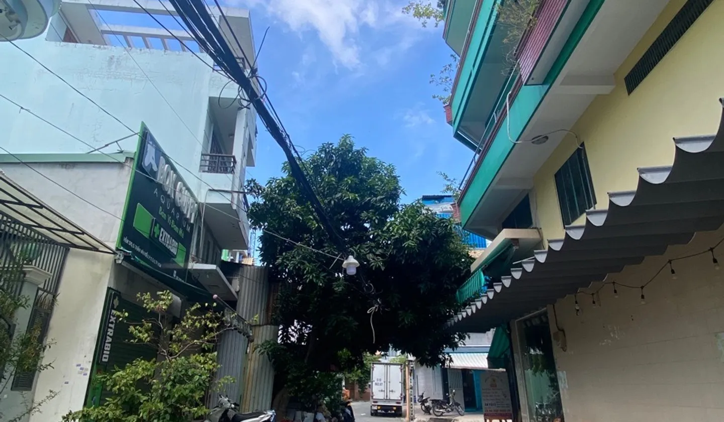 NHÀ 2 MẶT TIỀN HẬU GIANG (4,2x17) NỞ HẬU L CHÍNH CHỦ GỬI BÁN CHỈ 76tr/m2... Bán nhà riêng tại Bình Phú, Hồ Chí Minh 01