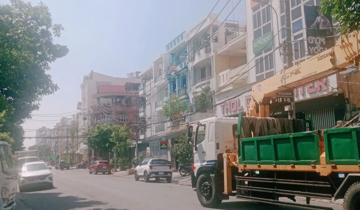 Nhà mặt phố Bình Tân giá hời, cho thuê ổn định... Bán nhà mặt phố tại An Lạc, Hồ Chí Minh 01