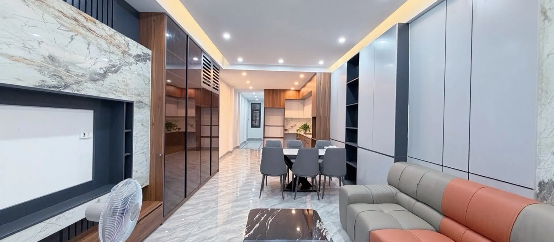 Nhà 6 tầng có gara ô tô, thang máy đẹp, hiện đại... Bán nhà riêng tại Đống Đa, Hà Nội 01