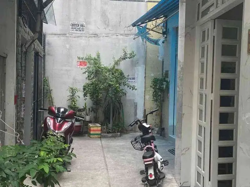 NGUYỄN NGỌC LỘC Q10 - 5.99 TỶ... Bán nhà riêng tại Diên Hồng, Hồ Chí Minh 01