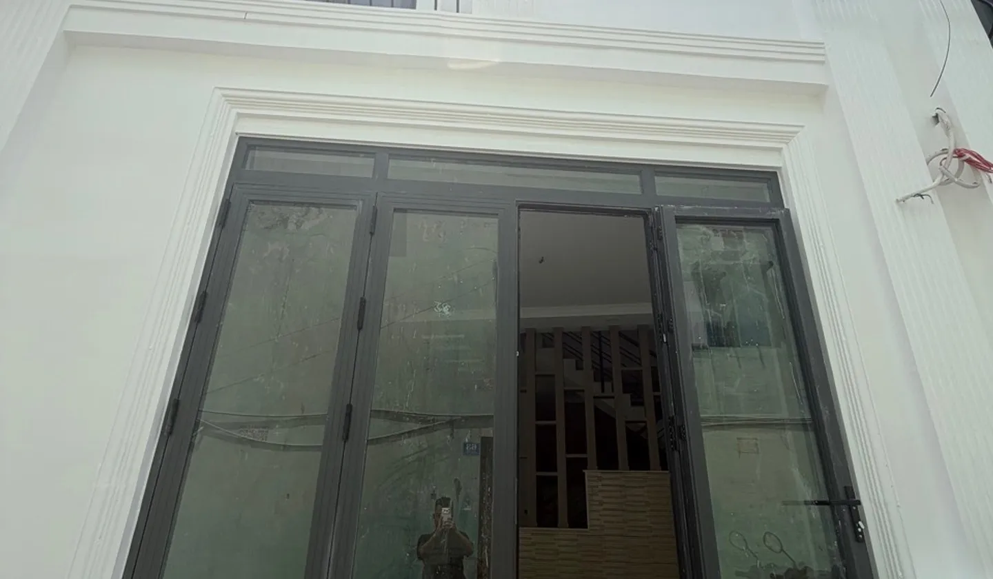 Bán nhà 2 tầng 52m2 mặt tiền 5.3m tại Bình Tân giá 5.7 tỷ... Bán nhà riêng tại Bình Trị Đông, Hồ Chí Minh 01