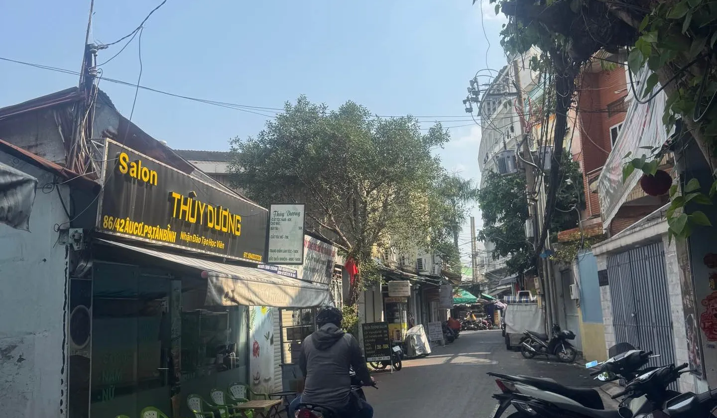Bán nhà mặt phố 2 tầng, mặt tiền 12m, 134m2 tại Tân Bình... Bán nhà mặt phố tại Tân Hòa, Hồ Chí Minh 01