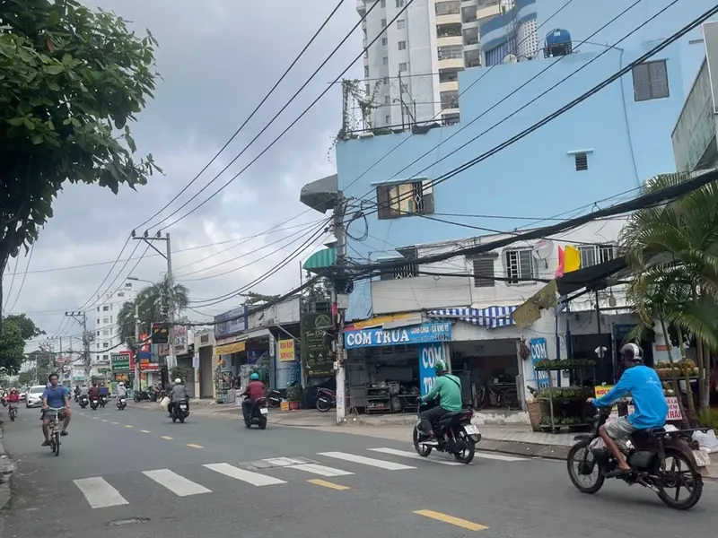 Tòa nhà 48 phòng dịch vụ siêu lợi nhuận ngay Thoại Ngọc Hầu... Bán nhà riêng tại Phú Thạnh, Hồ Chí Minh 01