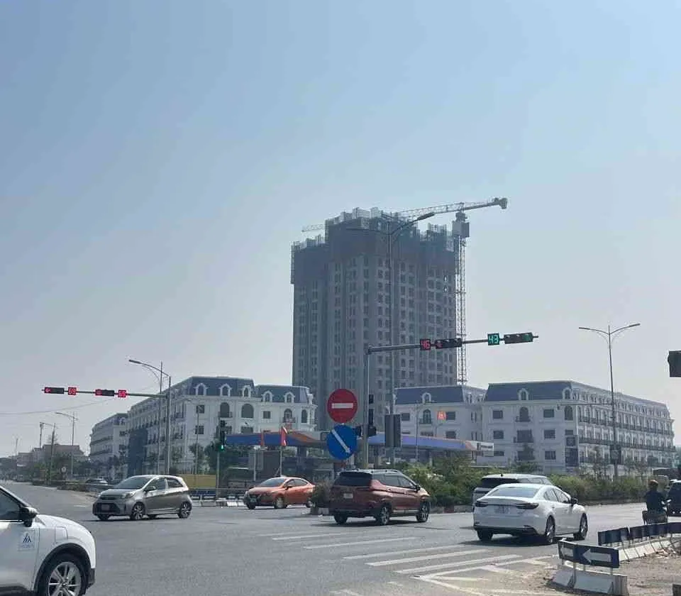 Bán đất Việt Yên 169m2 lô góc mặt tiền rộng chỉ quanh 4 tỷ... Bán đất tại Việt Yên, Hưng Yên 01