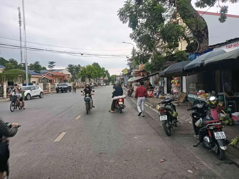 Nhà mặt phố Đức Hậu giá tốt, kinh doanh thảnh thơi... Bán nhà mặt phố tại Đa Phúc, Hà Nội 01