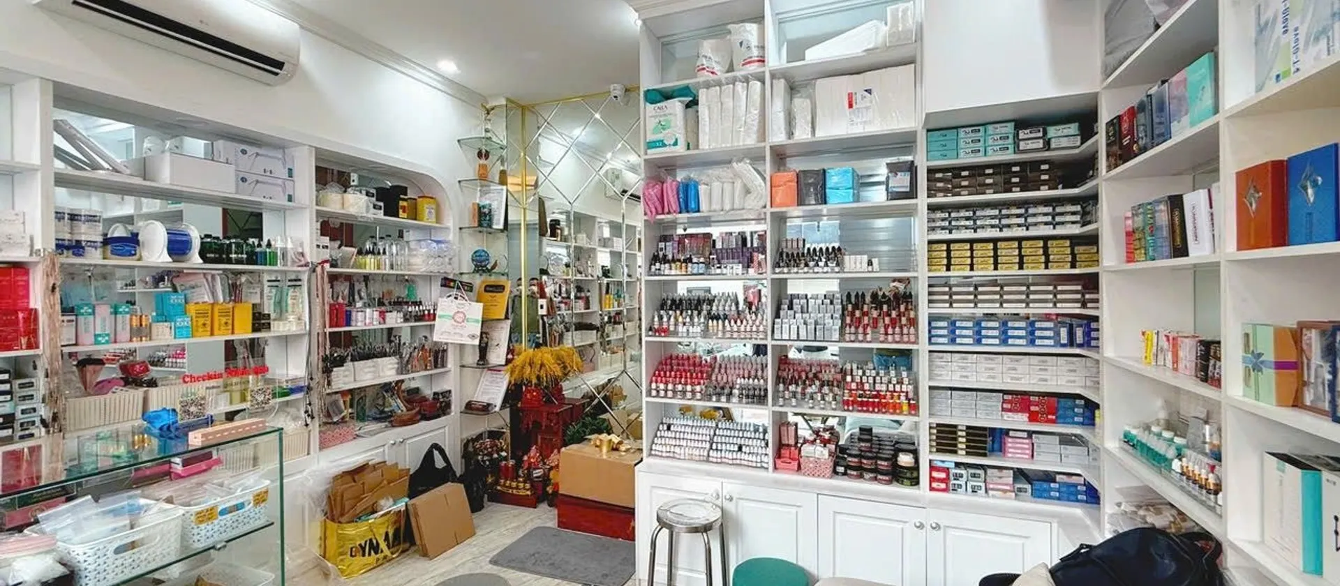 Nhà mặt tiền đẳng cấp trung tâm Quận 3 với giá trị sinh lời tối ưu... Bán nhà mặt phố tại Bàn Cờ, Hồ Chí Minh 01