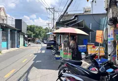 MẶT TIỀN TÂN XUÂN 4 GIÁP LÊ THỊ HÀ HÓC MÔN 4 TẦNG 205 M²CÓ THANG MÁY NHỈNH 12 TỶ... Bán nhà mặt phố tại Hóc Môn, Hồ Chí Minh 02