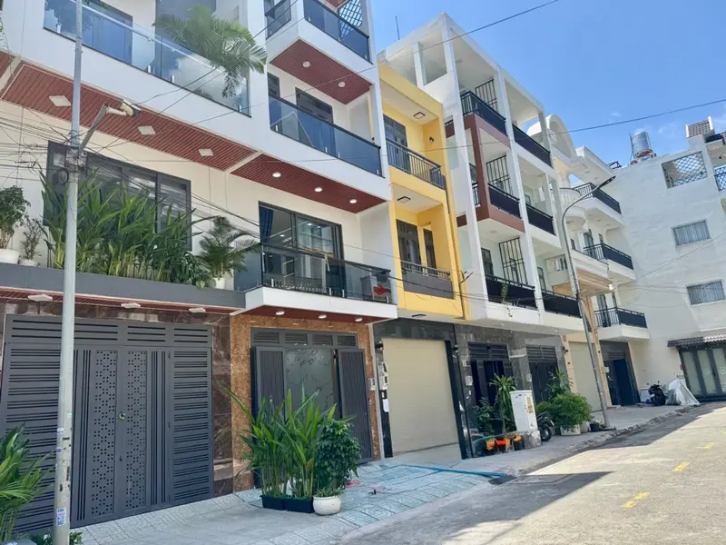 Nhà 3 tầng hiện đại, hẻm rộng ngay Lê Văn Khương - Thới An.Q12. Chỉ 5.5 Tỷ... Bán nhà riêng tại Thới An, Hồ Chí Minh 01