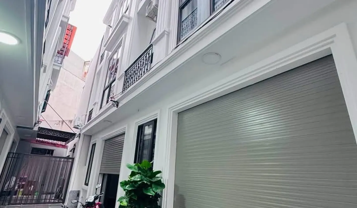 Nhà 4 tầng không gian rộng rãi tại khu vực Thư Trung - Văn Cao... Bán nhà riêng tại Hải An, Hải Phòng 01