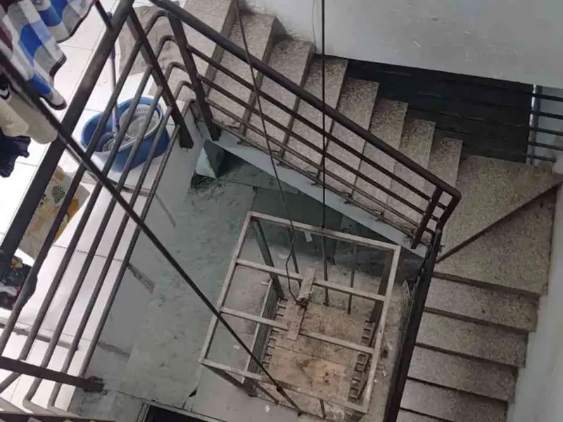 Bán nhà riêng 4 tầng 17 phòng Phú Thạnh, TP.HCM giá 16.8 tỷ... Bán nhà riêng tại Phú Thạnh, Hồ Chí Minh 01