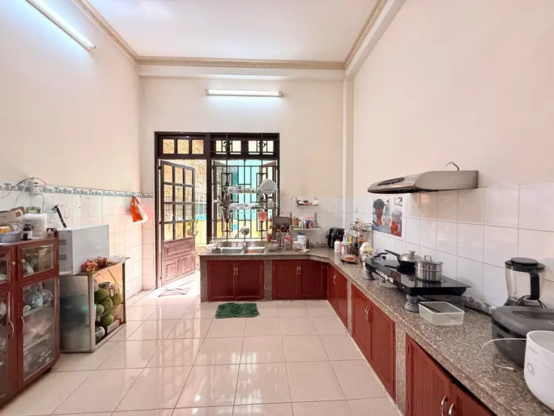 Nhà mặt phố kinh doanh sầm uất, giảm giá cực sốc... Bán nhà mặt phố tại Thông Tây Hội, Hồ Chí Minh 01