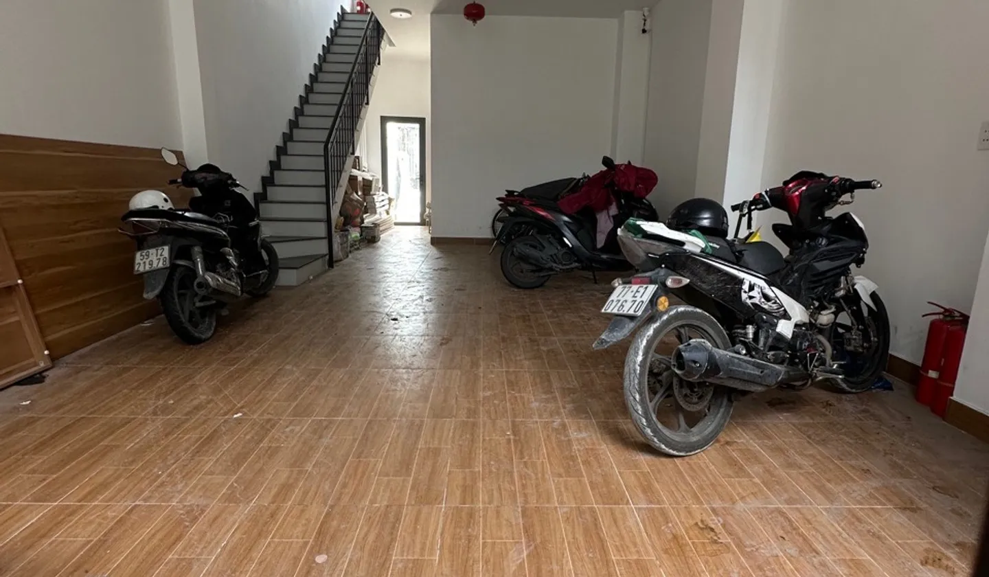 Bán CHDV MỚI XÂY, 10P, 5Tầng, ngang 5m, dòng tiền 45Tr, Huỳnh Tấn Phát Quận7 sau lưng PMH, hơn 6 tỷ... Bán nhà riêng tại Tân Mỹ, Hồ Chí Minh 01