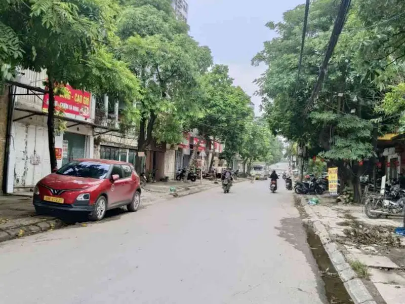 Cơ hội vàng sở hữu nhà mặt ngõ rộng, oto tải tránh, lô góc kinh doanh sầm uất... Bán nhà mặt phố tại Lĩnh Nam, Hà Nội 01