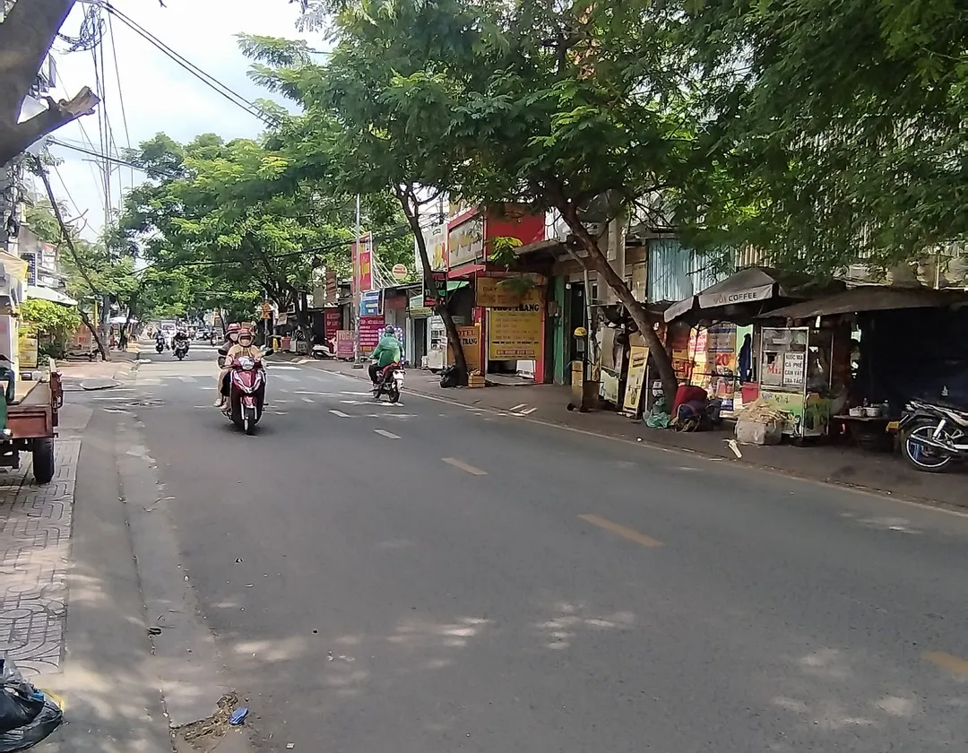 Nhà mặt phố sầm uất 4PN đẹp ngay Quách Điêu... Bán nhà mặt phố tại Vĩnh Lộc, Hồ Chí Minh 01