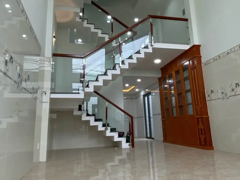 Căn góc mặt tiền, 5 tầng 6 phòng ngủ tại Hương Lộ 2... Bán nhà mặt phố tại Bình Trị Đông, Hồ Chí Minh 01