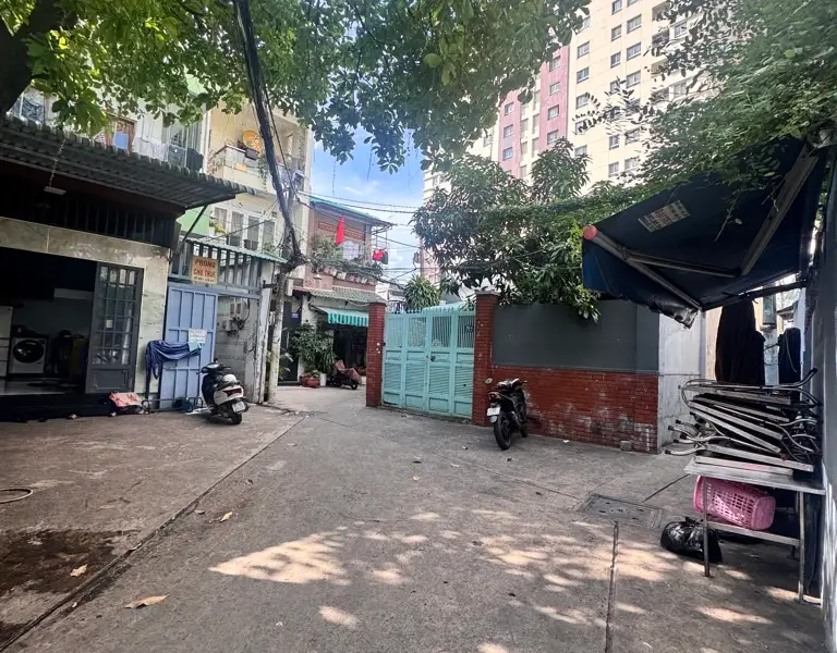 Nhà góc 2 mặt hẻm xe hơi, rộng rãi tại Phú Thọ Hòa... Bán nhà riêng tại Phú Thọ Hòa, Hồ Chí Minh 01