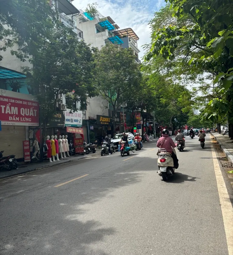 Nhà mặt phố Lạc Trung - Hai Bà Trưng, 63m2 (diện tích GCN 48m2), mặt tiền rộng, 2 thoáng, vỉa hè... Bán nhà mặt phố tại Vĩnh Tuy, Hà Nội 01