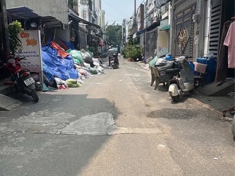 🏡 BÁN NHÀ LIÊN KHU 4-5 BÌNH TÂN
👉DT:55 M2(4 ×14)
👉 HẺM XE TẢI – TIỀM NĂNG 2 MẶT TIỀN... Bán nhà riêng tại Bình Tân, Hồ Chí Minh 01