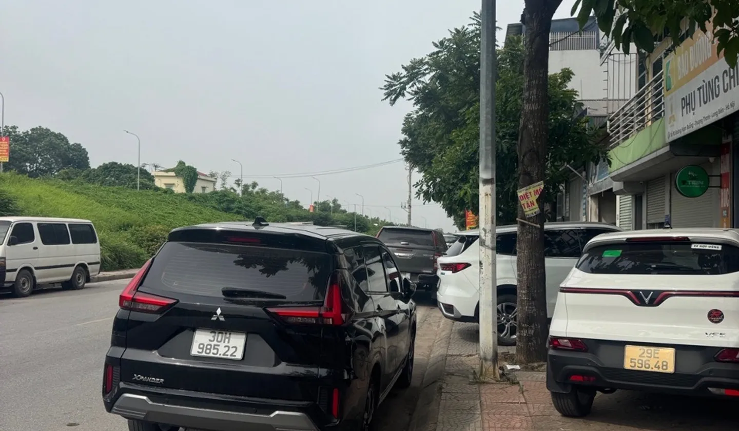 Nhà mặt phố 5 tầng Gara Thabg máy gần cầu Đông Trù, Long Biên... Bán nhà mặt phố tại Việt Hưng, Hà Nội 01