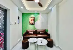 Nhà riêng hiện đại giữa trung tâm quận Ba Đình với thiết kế tinh tế và sân thượng thư giãn... Bán nhà riêng tại Gia Định, Hồ Chí Minh 01