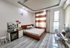 CMT8, PHƯỜNG 5 TÂN BÌNH GIÁP Q10, DT KHỦNG 100M2, NGANG ĐẸP 4.1M, 4 TẦNG BTCT CỰC ĐẸP, HẺM XE HƠI... Bán owner_side tại Tân Sơn Nhất, Hồ Chí Minh 09