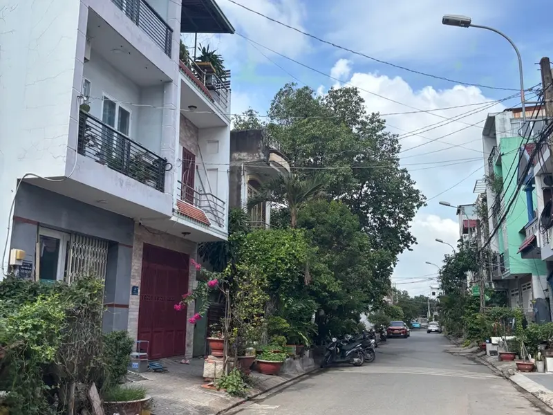 BÁN NHÀ CẤP 4 KHU DÂN CƯ TRƯỜNG THỊNH – 64,7M² – HẺM XE HƠI – 2PN- đặng văn bi- Thủ Đức... Bán nhà riêng tại Thủ Đức, Hồ Chí Minh 01