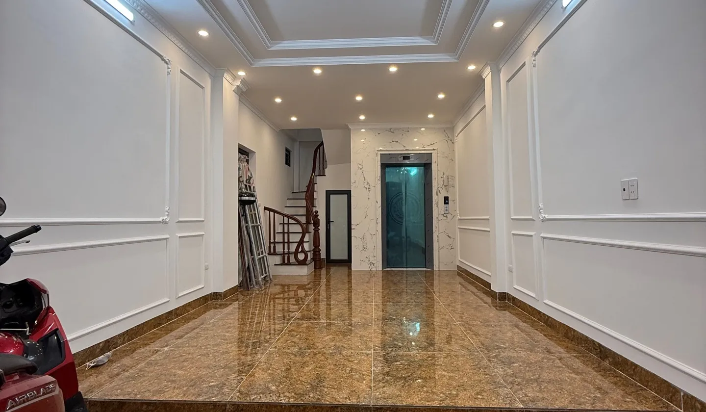 Sống Sang Chảnh Với Nhà 6 Tầng Có Thang Máy Tại Văn Miếu - Đống Đa... Bán nhà riêng tại Văn Miếu - Quốc Tử Giám, Hà Nội 01