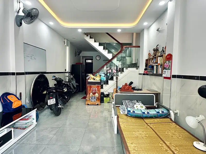 Bán nhà mặt phố 2 tầng phường Tân Sơn, diện tích 44.3m², giá 11.5 tỷ... Bán nhà mặt phố tại Tân Sơn, Hồ Chí Minh 01