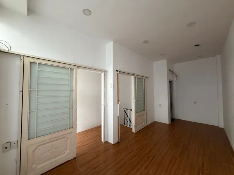🏡 BÁN NHÀ NHỎ TRẦN XUÂN SOẠN – TÂN HƯNG, QUẬN 7... Bán nhà riêng tại Tân Hưng, Hồ Chí Minh 01
