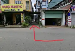 Nhà 2 tầng kinh doanh sầm uất, ngõ ô tô tránh ở quận trung tâm... Bán nhà riêng tại Yên Trung, Bắc Ninh 02