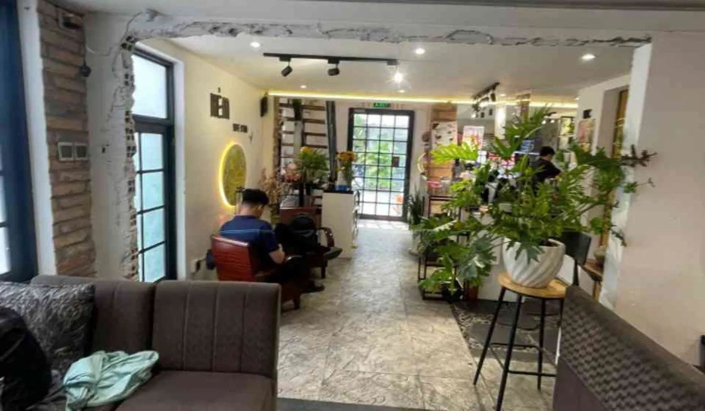 Nhà Lầu 5 Tầng Siêu Đẳng Cấp Quận 10 - Diện Tích Lớn 405m2 Giá Tốt... Bán nhà riêng tại Hòa Hưng, Hồ Chí Minh 01