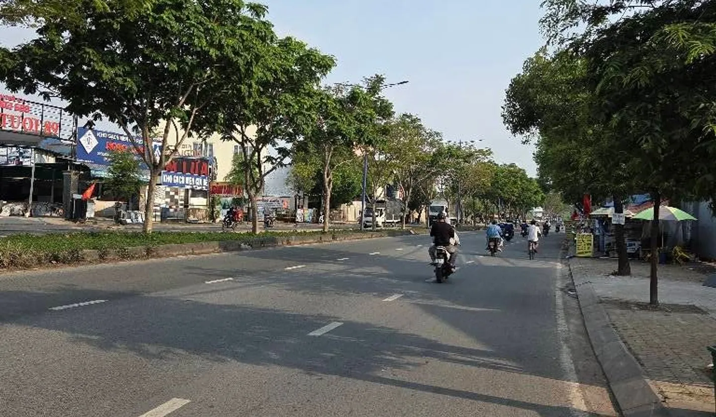 Bán nhà 2 mặt tiền rộng 226.5m2 tại Bình Chánh giá 14 tỷ... Bán nhà mặt phố tại Bình Lợi, Hồ Chí Minh 01