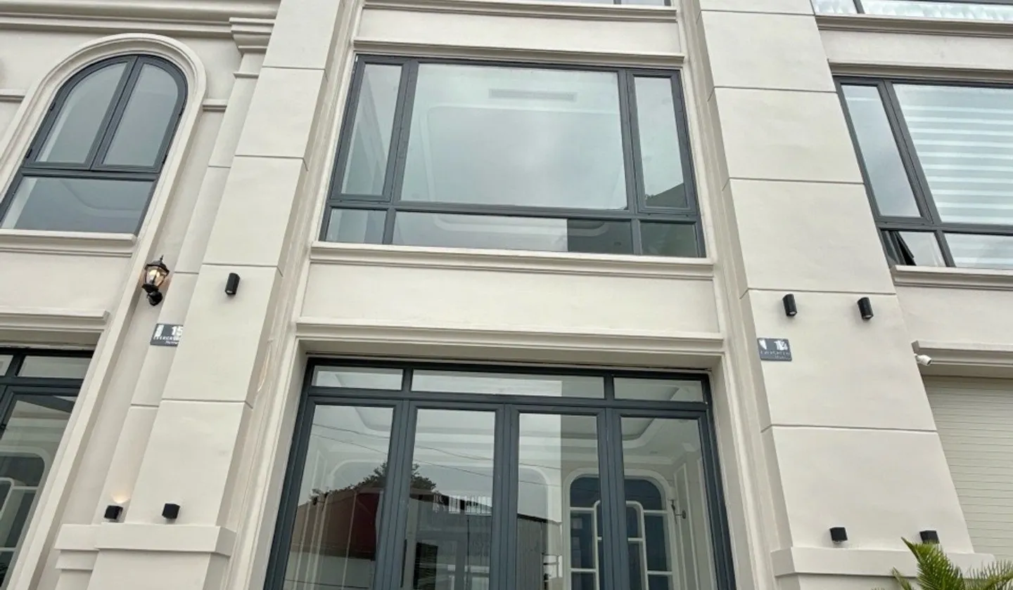 Bán Shophouse 5 tầng hướng Đông tại Văn Cao, Hải Phòng, giá 7.4 tỷ... Bán Shophouse tại Hải An, Hải Phòng 01