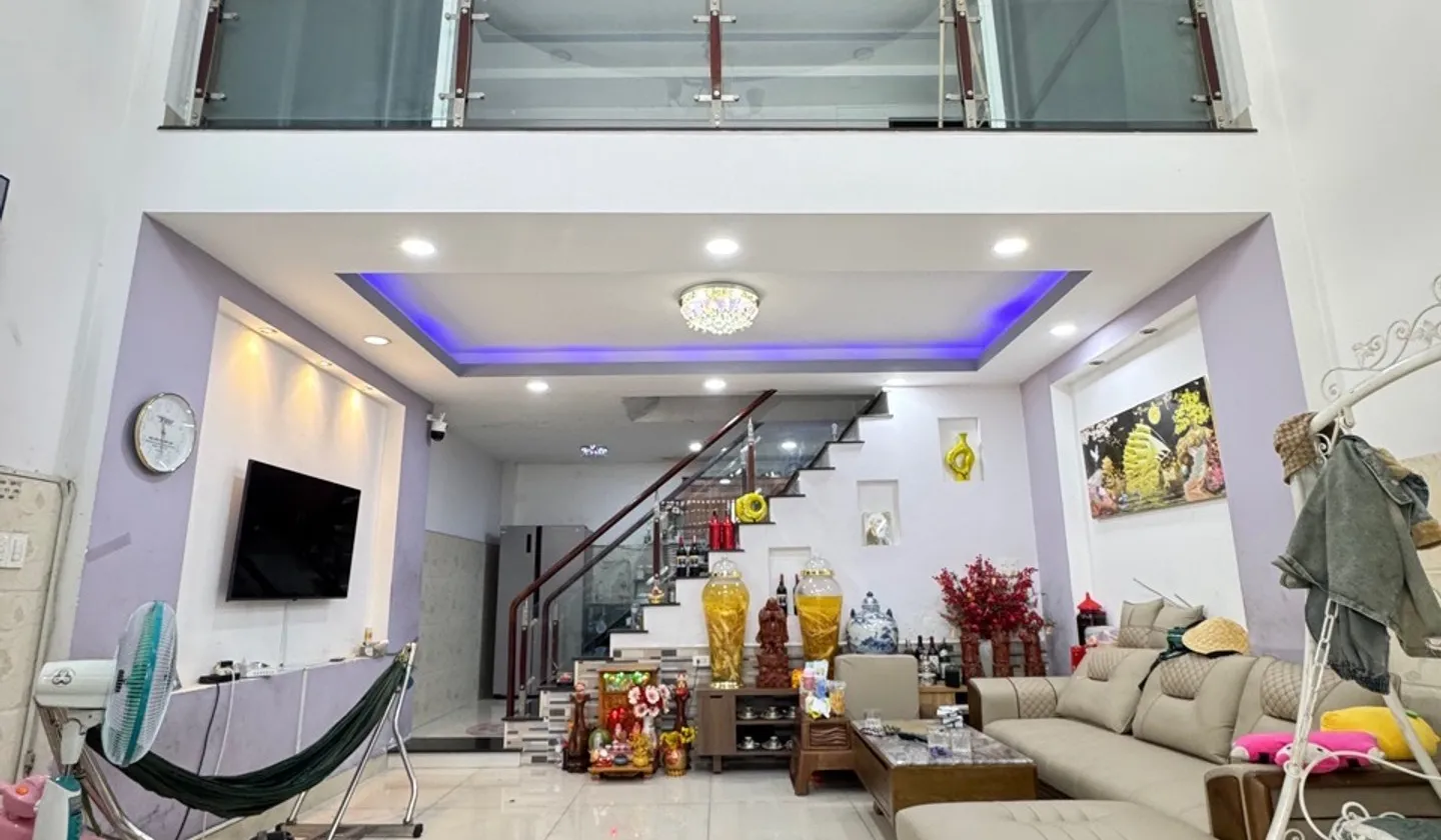 Bán nhà riêng 3 tầng diện tích 60m² tại Phường Phú Trung, Quận Tân Phú, mặt tiền 5.5m, hẻm ô tô v... Bán nhà riêng tại Tân Phú, Hồ Chí Minh 01
