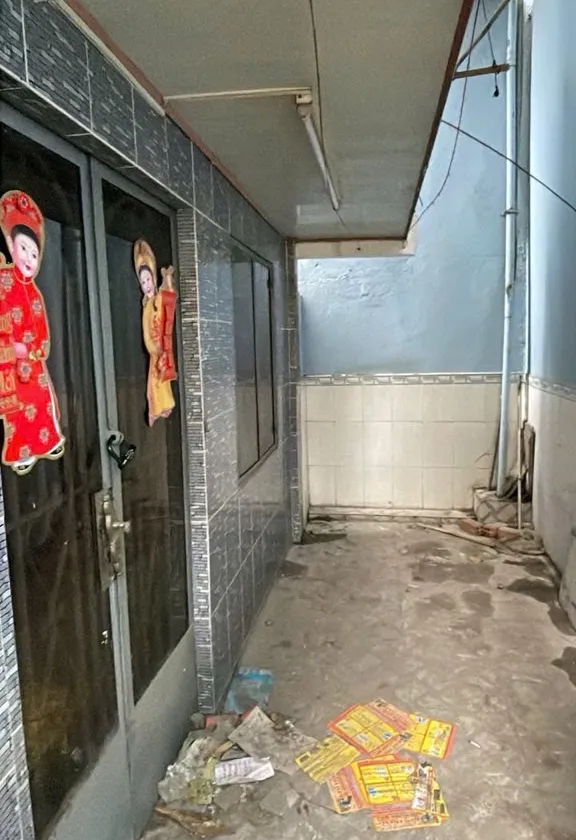 Gần Cầu Nguyễn Văn Cừ - 66m2 - 2 Tầng - Nhỉnh 6 tỷ... Bán nhà riêng tại Khánh Hội, Hồ Chí Minh 01