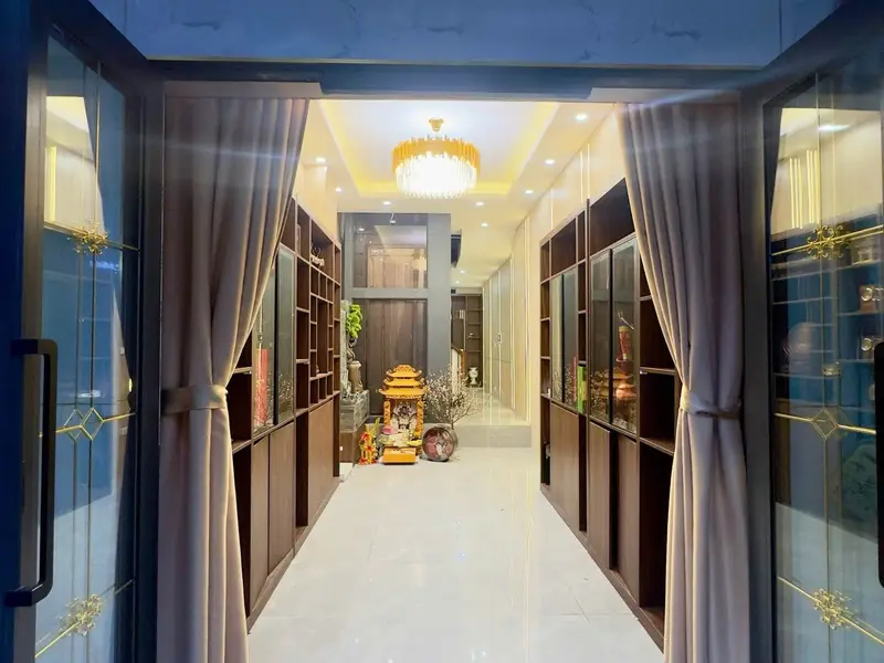 Bán nhà mặt phố tại phường Lạc Long Quân, 6 tầng thang máy, view Hồ Tây... Bán nhà mặt phố tại Tây Hồ, Hà Nội 01