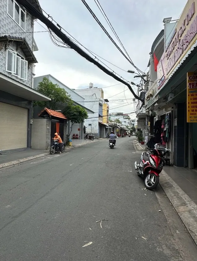 Bán nhà mặt phố 3 tầng, mặt tiền 5m, quận Tân Phú, giá 11 tỷ... Bán nhà mặt phố tại Phú Thọ Hòa, Hồ Chí Minh 01