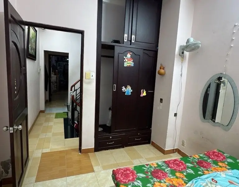 💥💥BÁN NHÀ 3 TẦNG💥💥 HẺM XE HƠI 
🏡186m2 Sd x 4PN 3Wc
💥Giá 10.XT🌹
👍Vào Ở Ngay
🌎Nguyễn Khuyến,... Bán nhà riêng tại Bình Thạnh, Hồ Chí Minh 01