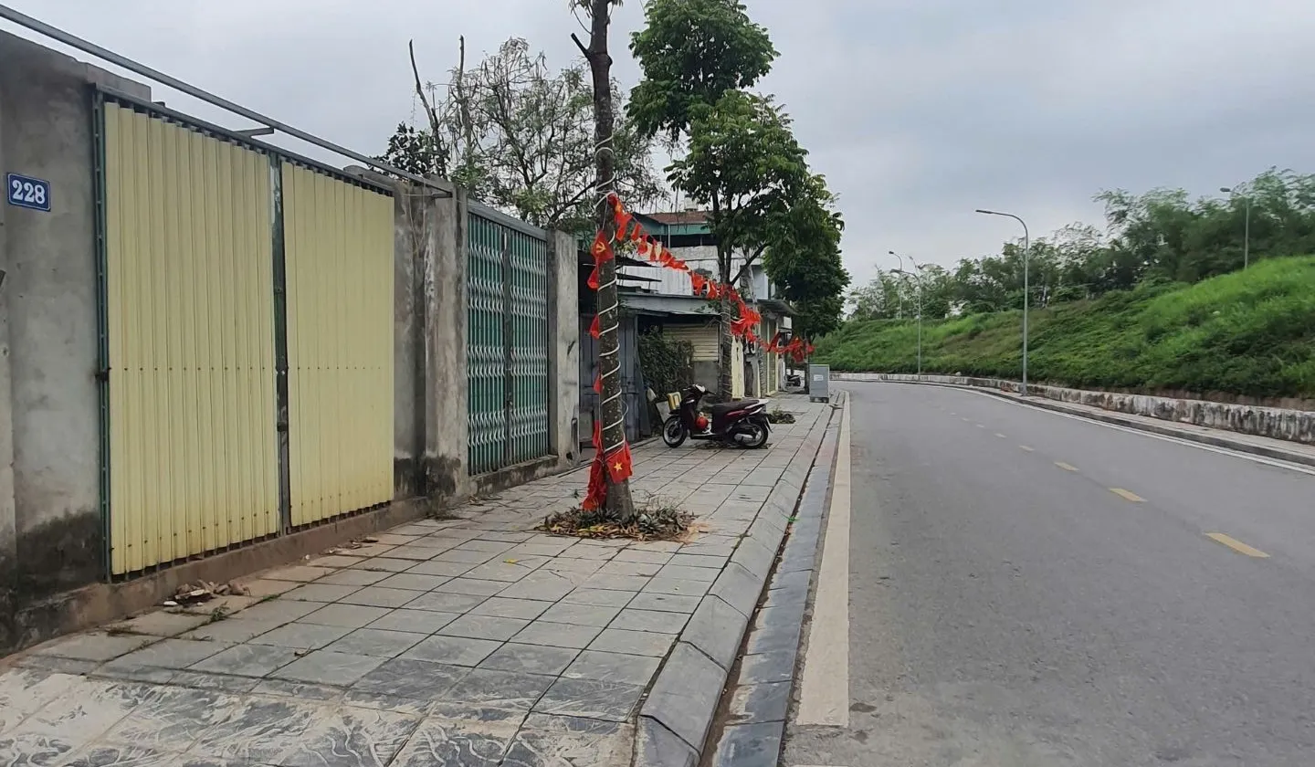 Bán nhà riêng 1 tầng tại Phúc Lợi, mặt tiền 5.6m, phù hợp kinh doanh... Bán nhà riêng tại Phúc Lợi, Hà Nội 01