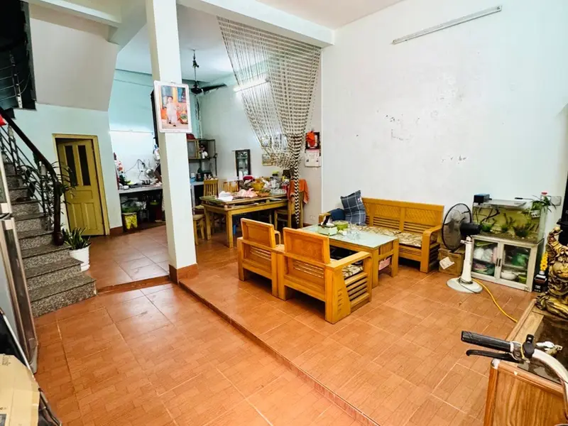 Nhà Ngõ Ba Gác Gần Ngã Tư Vọng - Sống Tiện Ích, Thoáng Đẹp... Bán nhà riêng tại Phương Liệt, Hà Nội 01