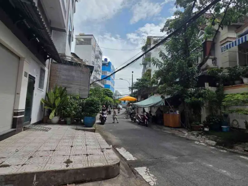Bán nhà mặt phố 5 tầng khu Bình Phú, giá 13,5 tỷ... Bán nhà mặt phố tại Bình Phú, Hồ Chí Minh 01