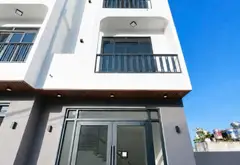 HÀNG HIẾM CAO THẮNG - LÔ GÓC 3 MẶT THOÁNG - Ô TÔ VÀO TẬN NHÀ 2 TỶ HƠN... Bán nhà riêng tại Hà Lầm, Quảng Ninh 01