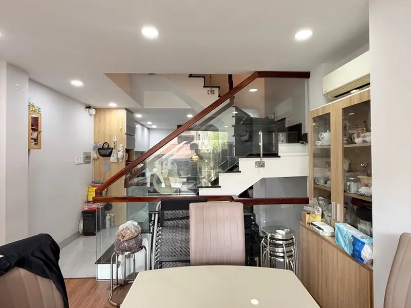 Nhà 5 Tầng Kiến Trúc Sư Thiết Kế Giữa Trung Tâm Phường Bàn Cờ... Bán nhà riêng tại Bàn Cờ, Hồ Chí Minh 01